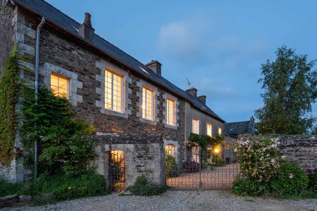 Ty Monde - Chambres D'Hotes En Finistere Poullaouen Eksteriør bilde